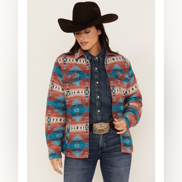 Ariat Jackets & Blazers - ARIAT WOMEN'S R.E.A.L. SOUTHWESTERN PRINT JACQUARD SHACKET
